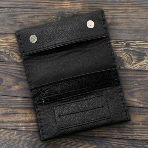 Καπνοθήκη Δερμάτινη Μαύρη με Ραφή Χ